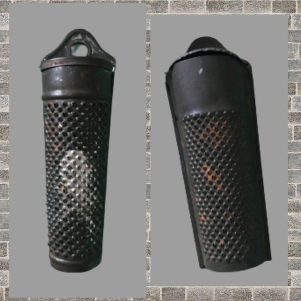 Antique Vintage Nutmeg Graters (2)